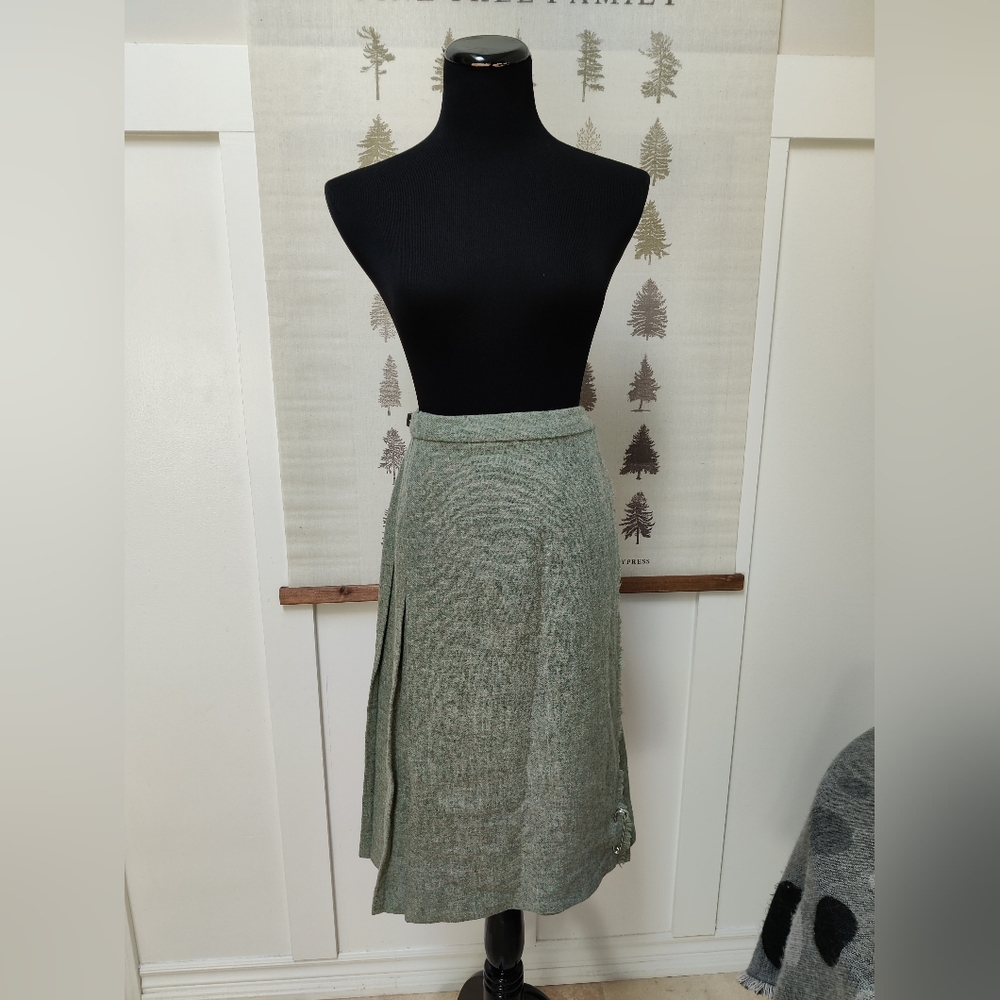 Vintage Green Wool Kilt Skirt Edinburgh Woollen Mill Pleated Wrap - 4